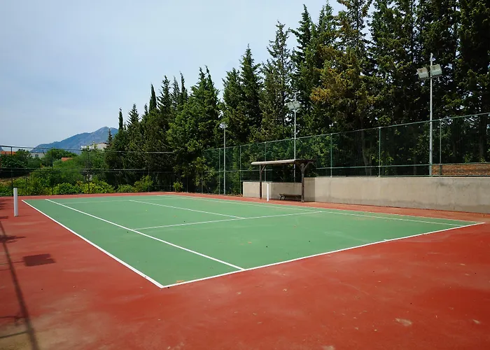 Olive Farm Of (adults Only)